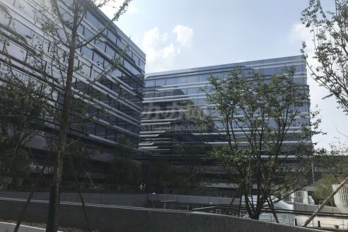 请选择